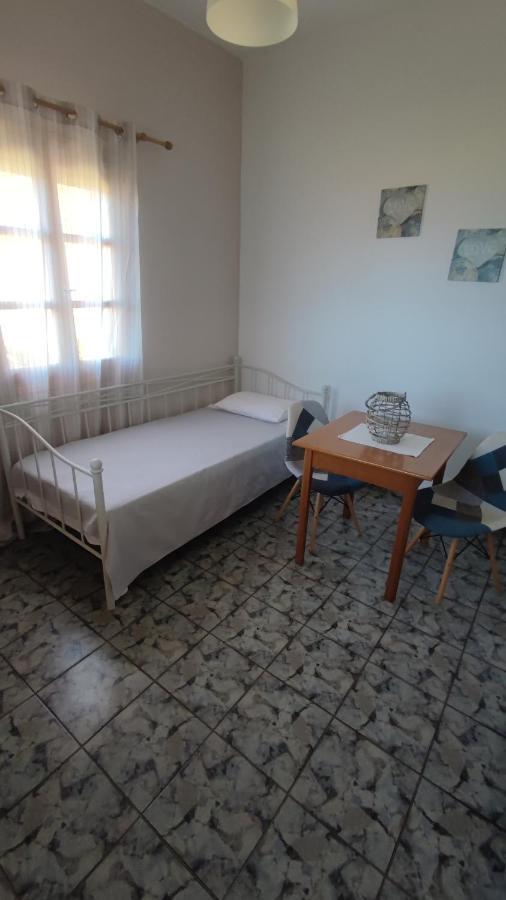 Tramonto Nel Delfini Apartment Kini Luaran gambar