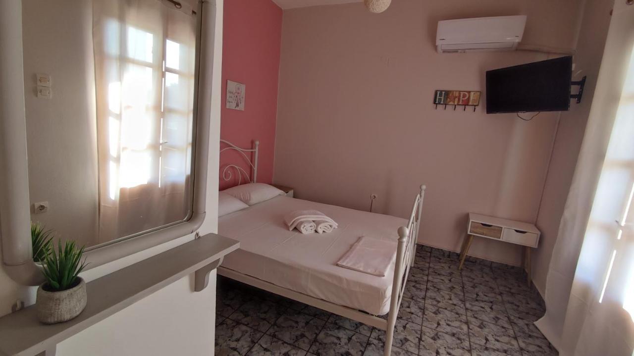 Tramonto Nel Delfini Apartment Kini Luaran gambar